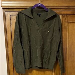 Talbots  Sweater . Olive green  like new condition